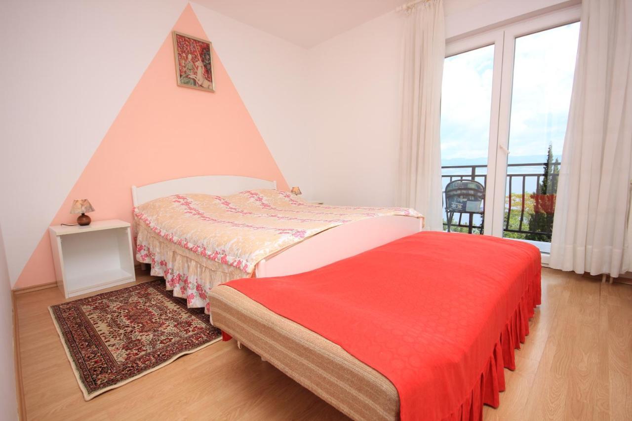 Apartments And Rooms By The Sea Medveja, Opatija - 2305 Lovran Buitenkant foto